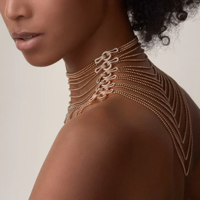 Agrafe Necklace, Semi-Paved