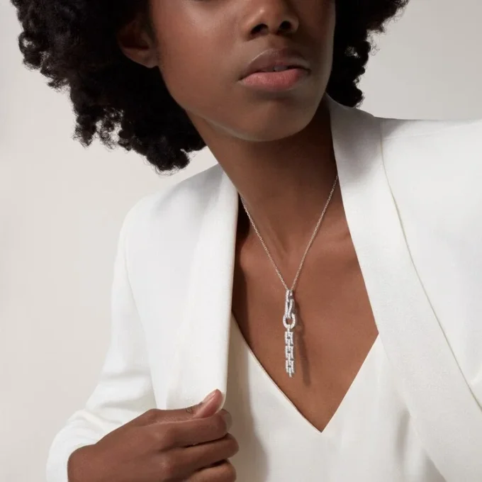 Agrafe Necklace – White Gold, Diamonds – Cartier