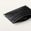 Card Holder, Must