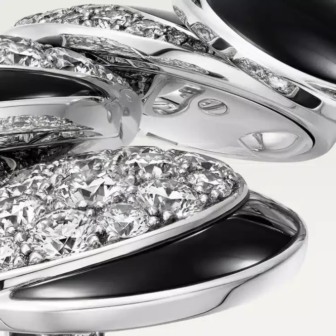 Cartier Libre Polymorph Ring, Onyx, Transformable Cartier Libre Polymorph Ring, Onyx, Transformable