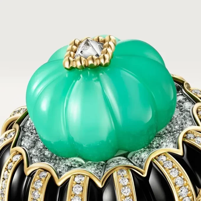 Cartier Libre Tuttitutti Ring, Chrysoprase, Diamonds Cartier Libre Tuttitutti Ring, Chrysoprase, Diamonds