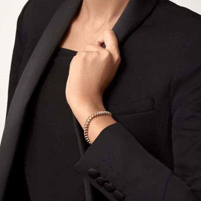 Clash De Cartier Bracelet, Flexible, Medium Model Clash De Cartier Bracelet, Flexible, Medium Model