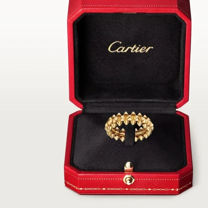Clash De Cartier Ring, Medium Model Clash De Cartier Ring, Medium Model