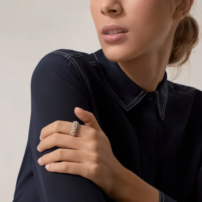 Clash De Cartier Ring Medium Model – White Gold – Cartier Clash De Cartier Ring Medium Model – White Gold – Cartier