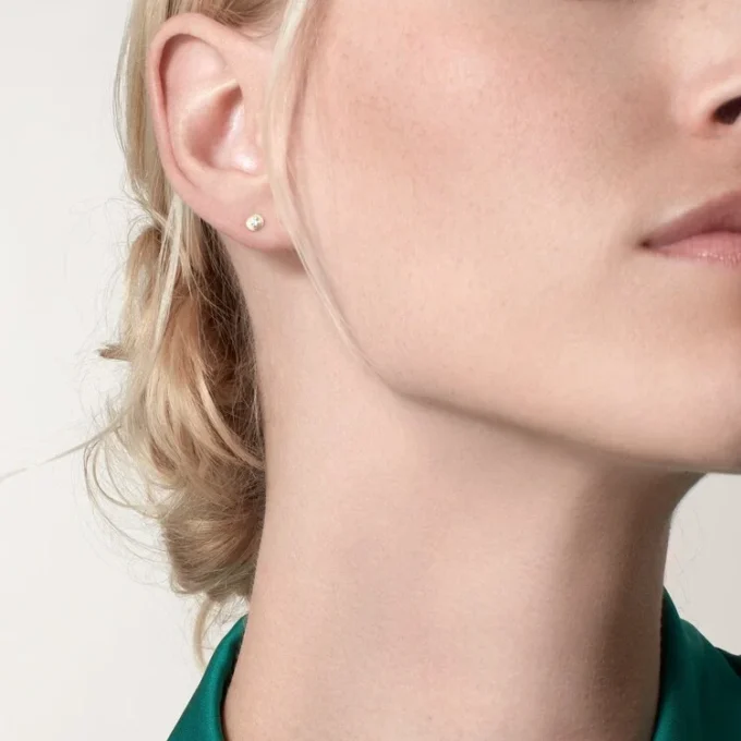 Diamants Legers Earrings Xs – Yellow Gold, Diamonds – Cartier
