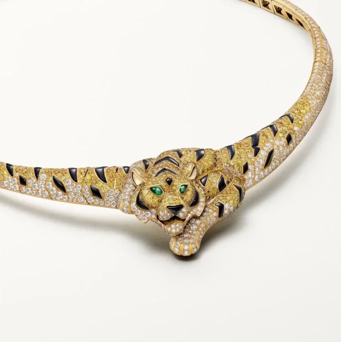 Faune Et Flore De Cartier Necklace, Yellow, Orange and Brown Diamonds, Paved Faune Et Flore De Cartier Necklace, Yellow, Orange and Brown Diamonds, Paved