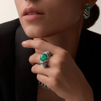 Geometrie & Contrastes Earrings, Chrysoprase, Paved