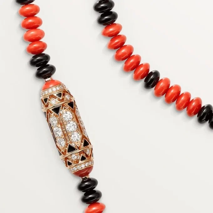 Geometrie & Contrastes Necklace, Coral, Paved