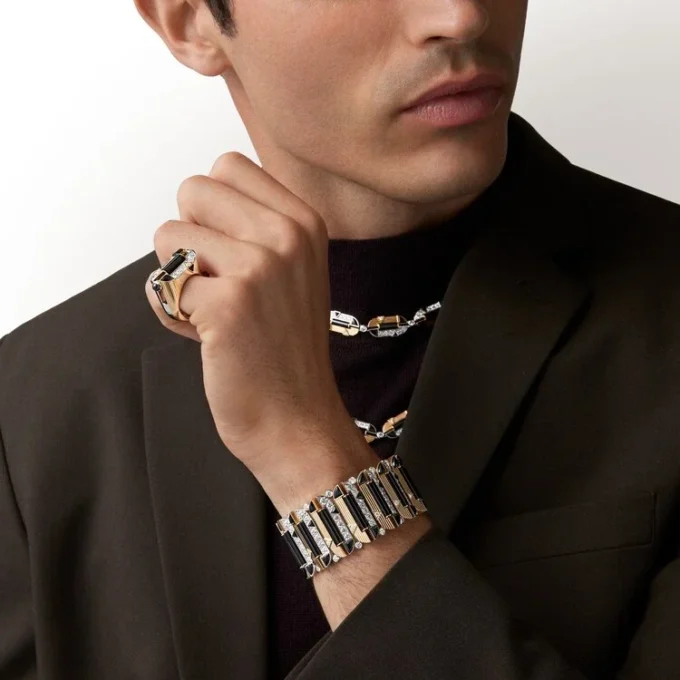 Geometrie & Contrastes Necklace, Onyx, Multi-Wear, Paved