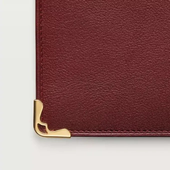 International Wallet with Gussets, Must De Cartier – Burgundy Calfskin, Golden Finish – Cartier International Wallet with Gussets, Must De Cartier – Burgundy Calfskin, Golden Finish – Cartier