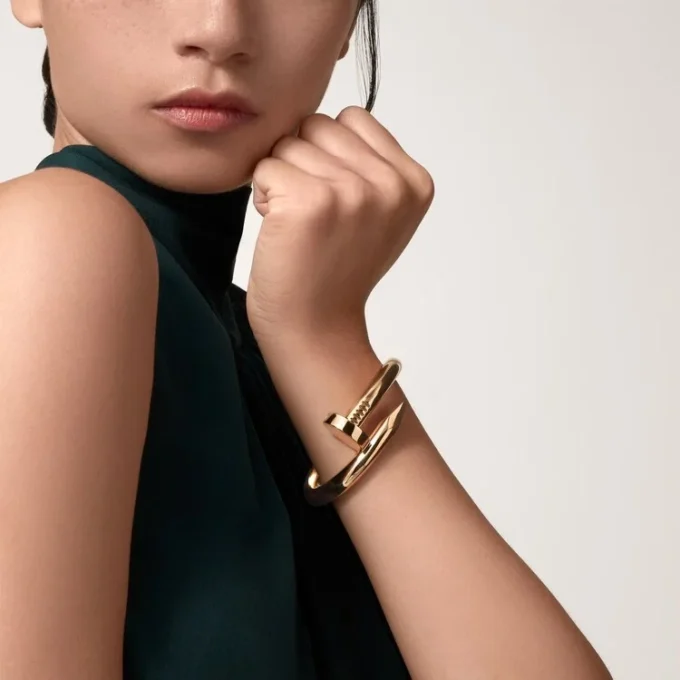 Juste Un Clou Bracelet, Extra-Large Model Juste Un Clou Bracelet, Extra-Large Model