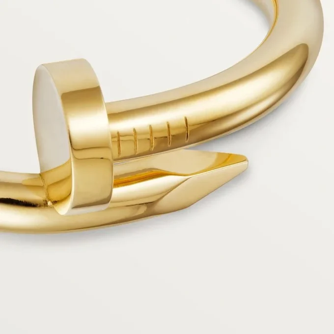 Juste Un Clou Bracelet, Extra-Large Model Juste Un Clou Bracelet, Extra-Large Model