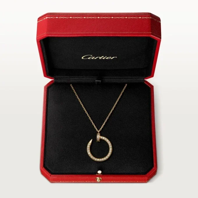 Juste Un Clou Pendant, Diamonds