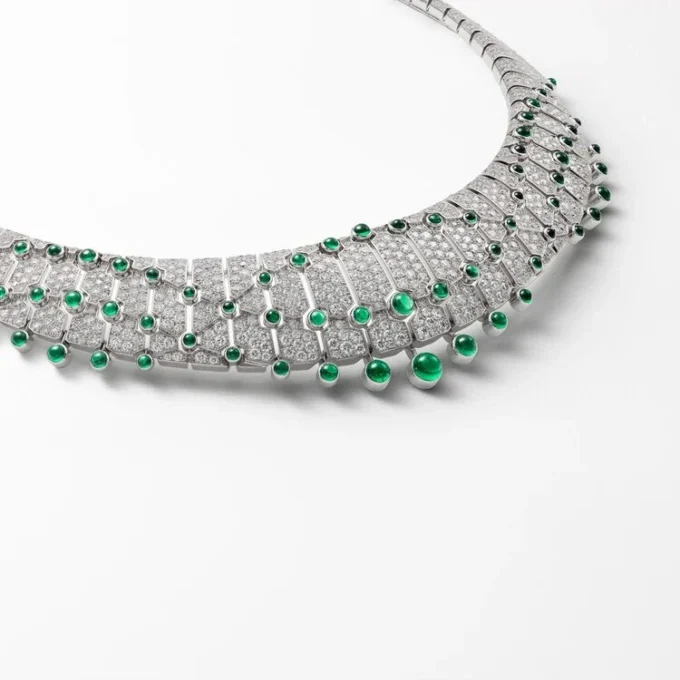 Le Voyage Recommence Necklace, Emerald, Paved Le Voyage Recommence Necklace, Emerald, Paved