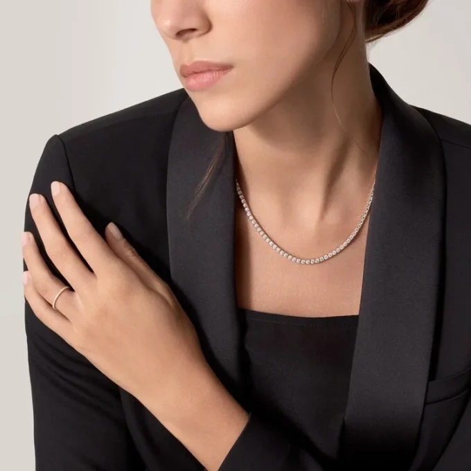 Lignes Essentielles Necklace, Brilliant-Cut Diamonds Lignes Essentielles Necklace, Brilliant-Cut Diamonds