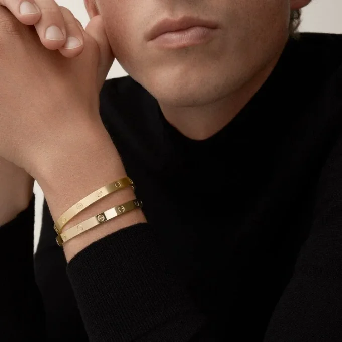 Love Bracelet, Classic Model