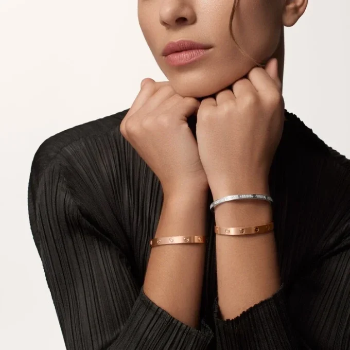 Love Bracelet, Classic Model, Brushed, 4 Diamonds Love Bracelet, Classic Model, Brushed, 4 Diamonds