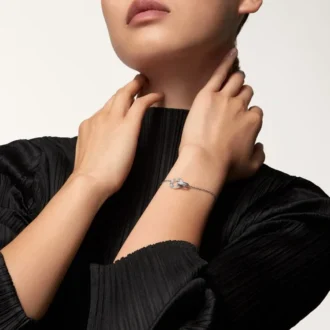 Love Bracelet, on Chain, Paved