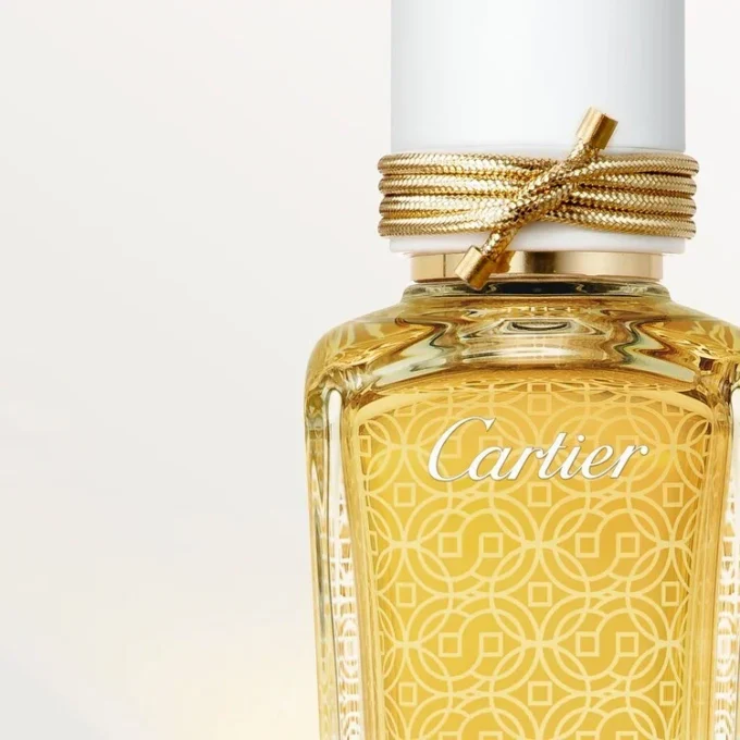 Oud Perfume – Oud Radieux – Les Heures Voyageuses | Cartier