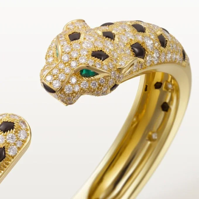 Panthere De Cartier Bracelet, Medium Model, Half-Paved