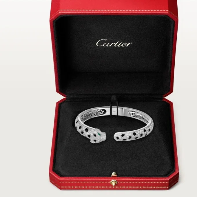Panthere De Cartier Bracelet, Medium Model, Paved