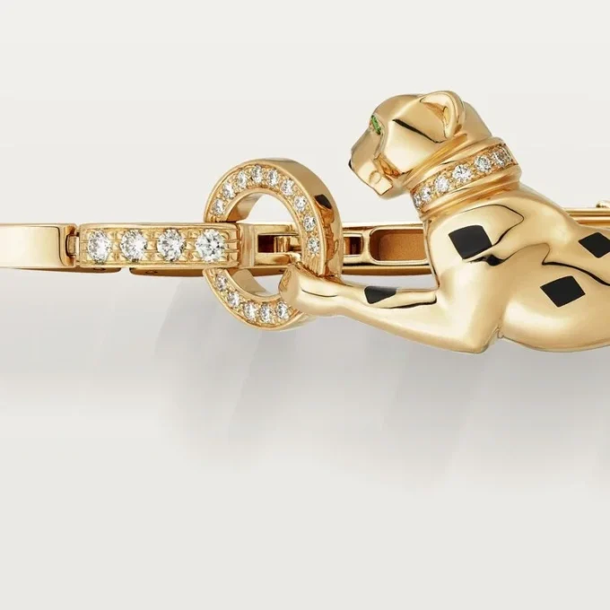 Panthere De Cartier Bracelet – Yellow Gold, Lacquer, Diamond, Tsavorite Garnet, Onyx – Cartier Panthere De Cartier Bracelet – Yellow Gold, Lacquer, Diamond, Tsavorite Garnet, Onyx – Cartier