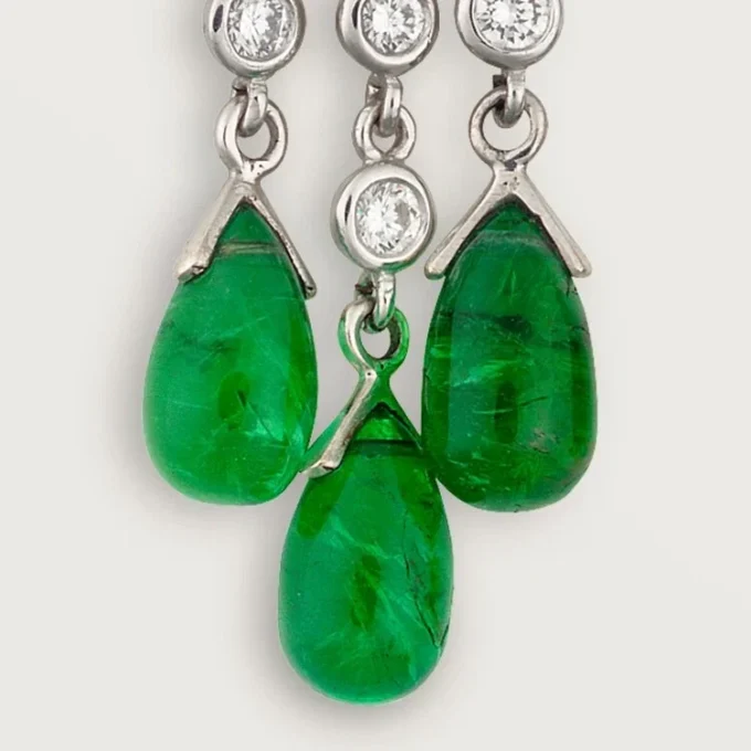 Panthere De Cartier Earrings – White Gold, Emeralds, Onyx, Diamonds – Cartier