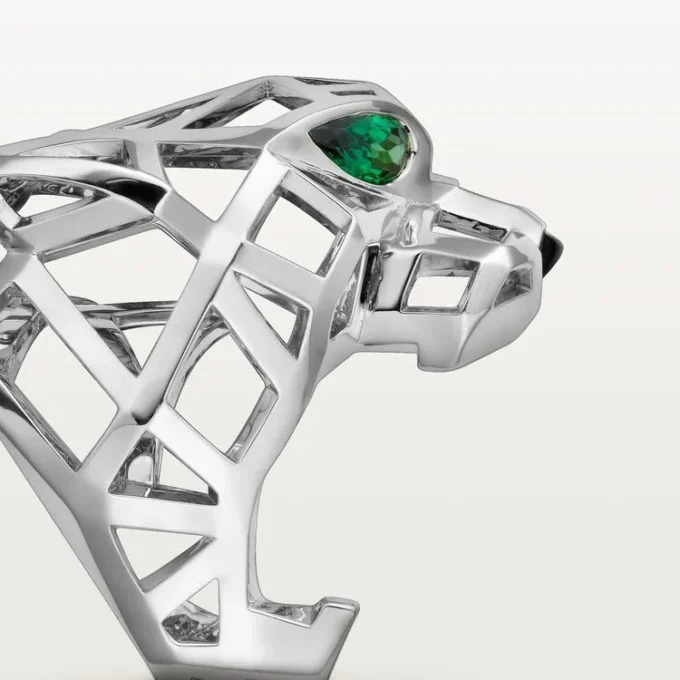 Panthere De Cartier Ring – Non-Rhodiumized White Gold, Tsavorite Garnets, Onyx – Cartier Panthere De Cartier Ring – Non-Rhodiumized White Gold, Tsavorite Garnets, Onyx – Cartier