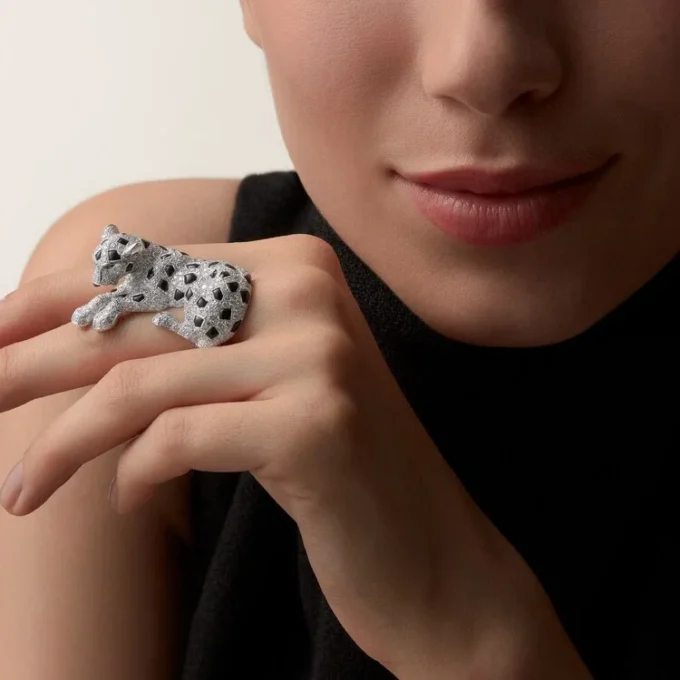 Panthere De Cartier Ring, Paved