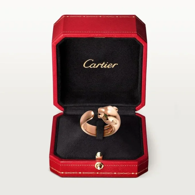 Panthere De Cartier Ring – Pink Gold, Tsavorite Garnets, Onyx – Cartier Panthere De Cartier Ring – Pink Gold, Tsavorite Garnets, Onyx – Cartier