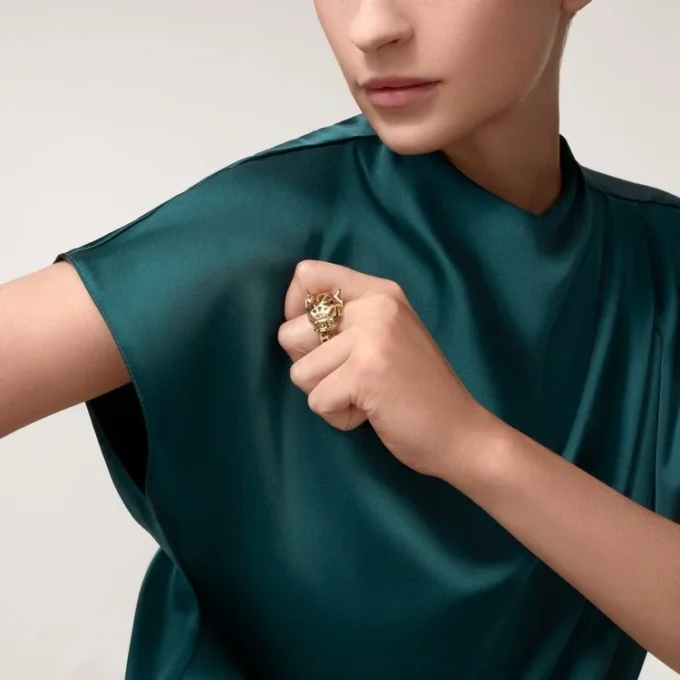 Panthere De Cartier Ring – Tsavorite & Yellow Gold | Cartier Us Panthere De Cartier Ring – Tsavorite & Yellow Gold | Cartier Us