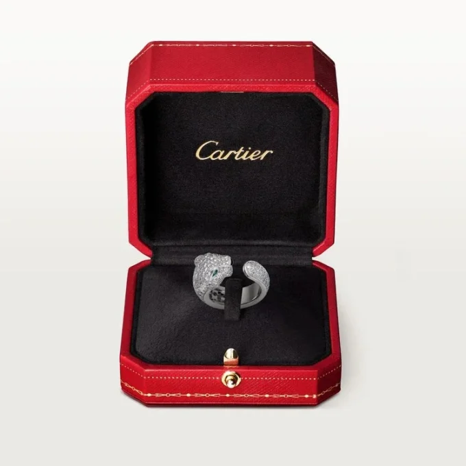 Panthere De Cartier Ring – White Gold, Diamonds, Emeralds, Onyx – Cartier Panthere De Cartier Ring – White Gold, Diamonds, Emeralds, Onyx – Cartier