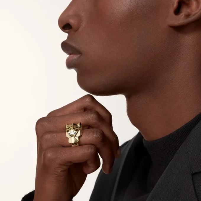 Panthere De Cartier Ring – Yellow Gold, Lacquer, Tsavorite Garnet, Onyx – Cartier Panthere De Cartier Ring – Yellow Gold, Lacquer, Tsavorite Garnet, Onyx – Cartier