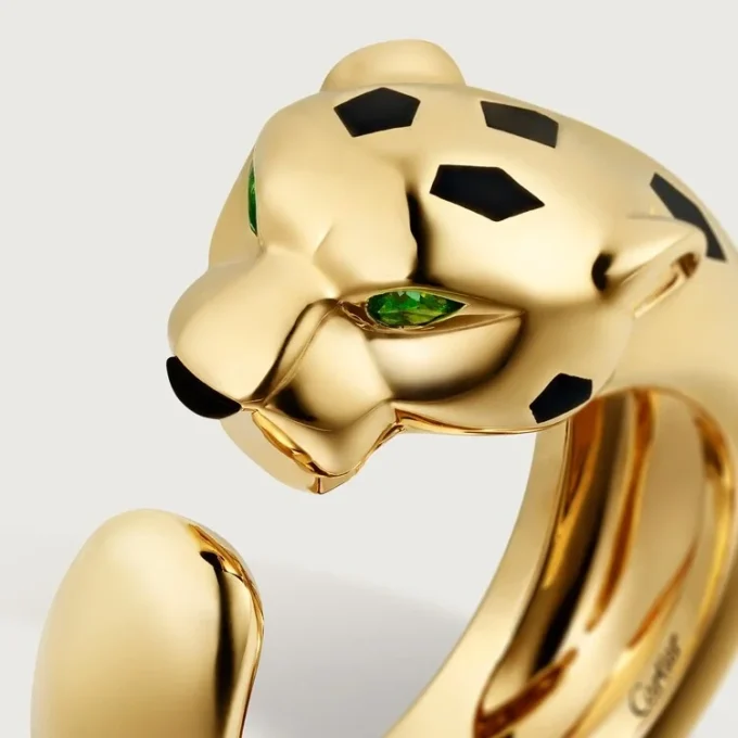 Panthere De Cartier Yellow Gold and Onyx Ring | Cartier Us