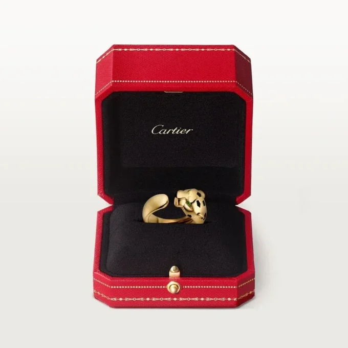 Panthere De Cartier Yellow Gold and Onyx Ring | Cartier Us