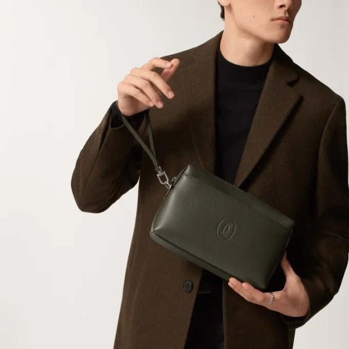 Pouch, Must Pouch, Must