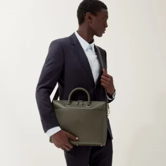Small Briefcase, Must