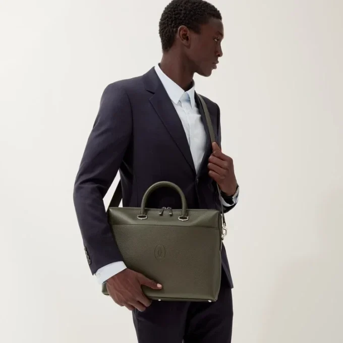 Small Briefcase, Must