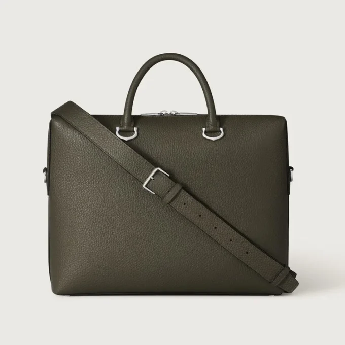 Small Briefcase, Must