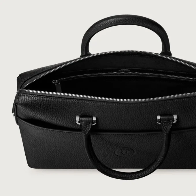 Small Briefcase, Must