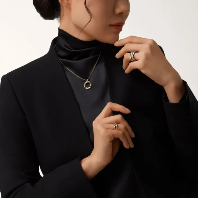 Trinity Diamond Chain Necklace in Tricolor Gold | Cartier Us