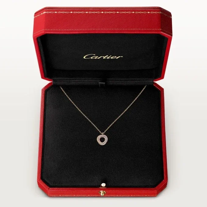 Trinity Pendant, Paved