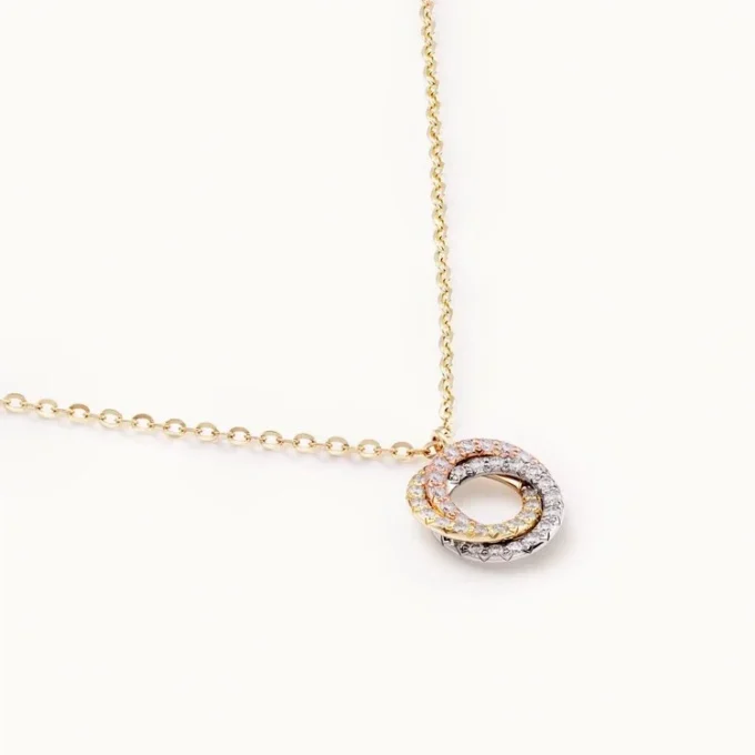 Trinity Pendant, Paved