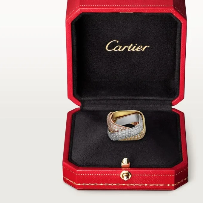 Trinity Ring, Cushion-Shaped, Large Model, Paved