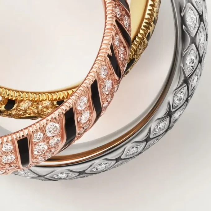 Trinity Ring, Lacquer, Paved Trinity Ring, Lacquer, Paved