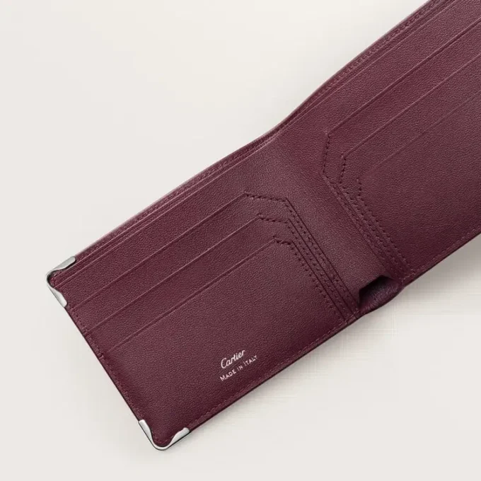 Wallet, Must