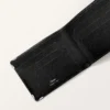 Wallet, Must