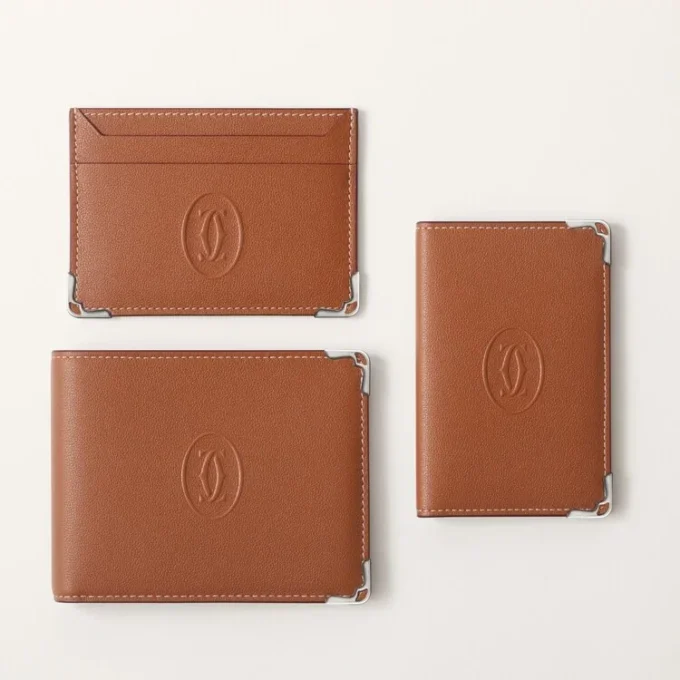 Wallet, Must