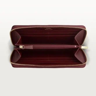 Zipped International Wallet, Must De Cartier – Burgundy Calfskin, Golden Finish – Cartier