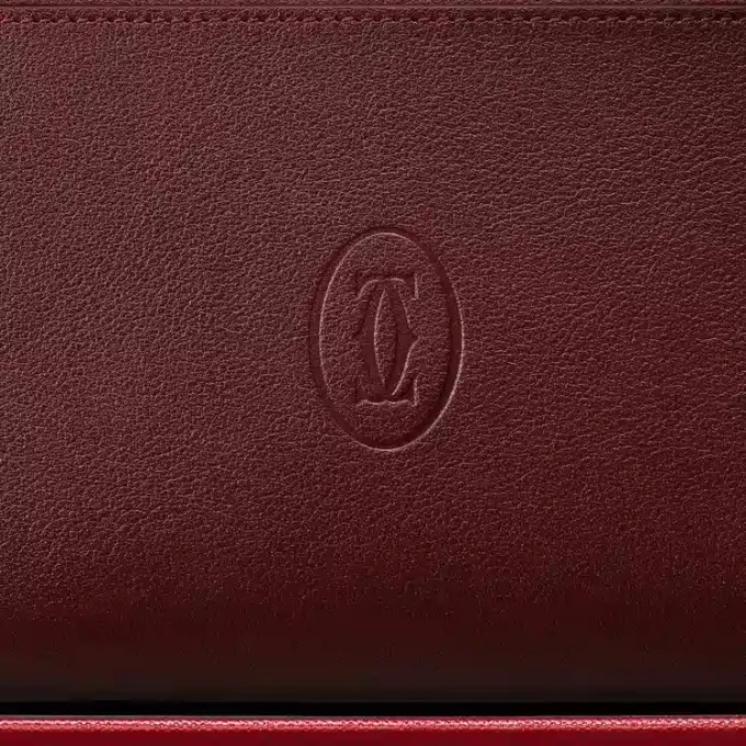 Zipped International Wallet, Must De Cartier – Burgundy Calfskin, Golden Finish – Cartier Zipped International Wallet, Must De Cartier – Burgundy Calfskin, Golden Finish – Cartier